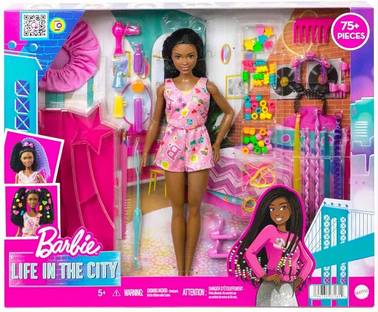 Boneca Barbie Brooklyn Penteados Divertidos HHM39 Mattel